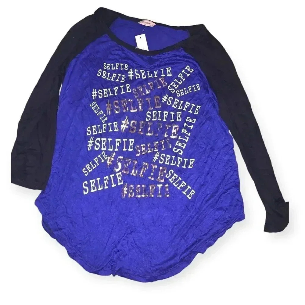 GEMSTONE Selfie 3/4 tee